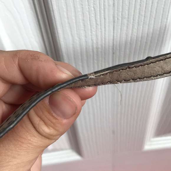 Crossbody Guess Bag - Picture 7 of 8